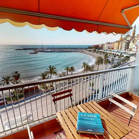 Spacieux Avec Terrasse Face A Menton, Proche Plages Et Centre-ville - Fr-1-196-327 Menton